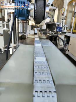 Seal applicator for 3-flap cartridge seals for imported products with double printhead Tecmaes